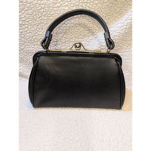 Vintage Granada black soft leather hand bag. 11x5x7